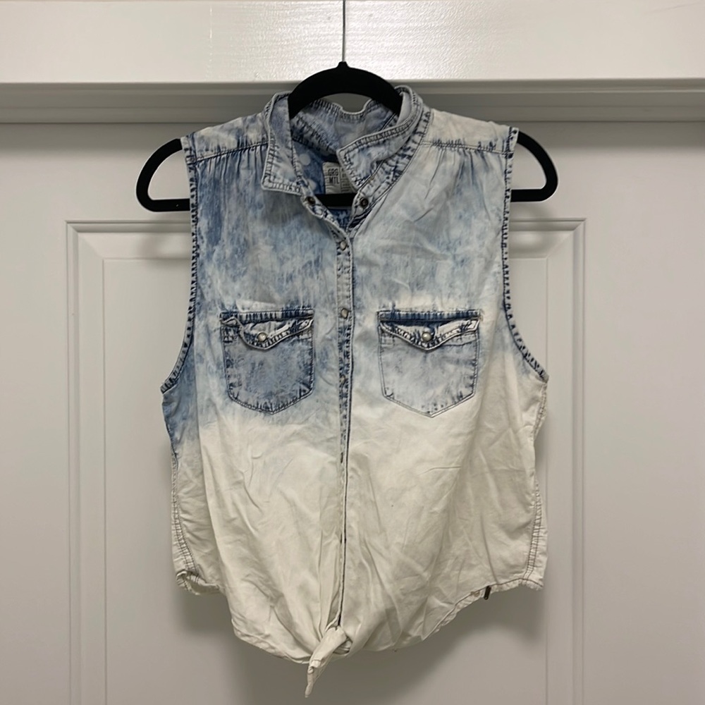 Garage Knot Top